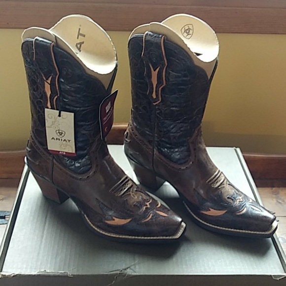 Ariat Shoes - NWT - Ariat Thalia Western Boot
